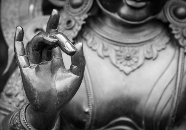 Buddhas poseringar och hållningar: Symboliken bakom Buddhastatyernas händer