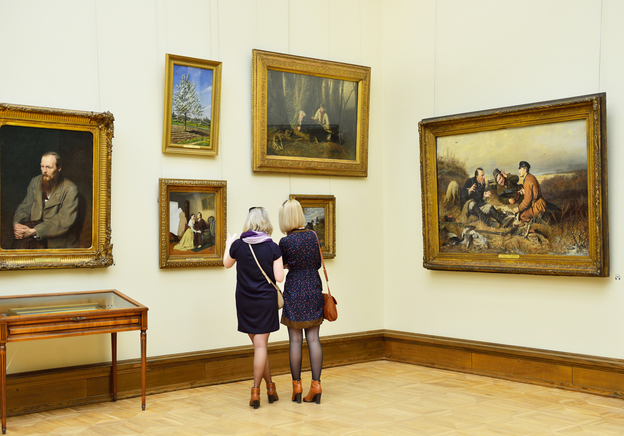 Expert Advice on How to Look at Paintings