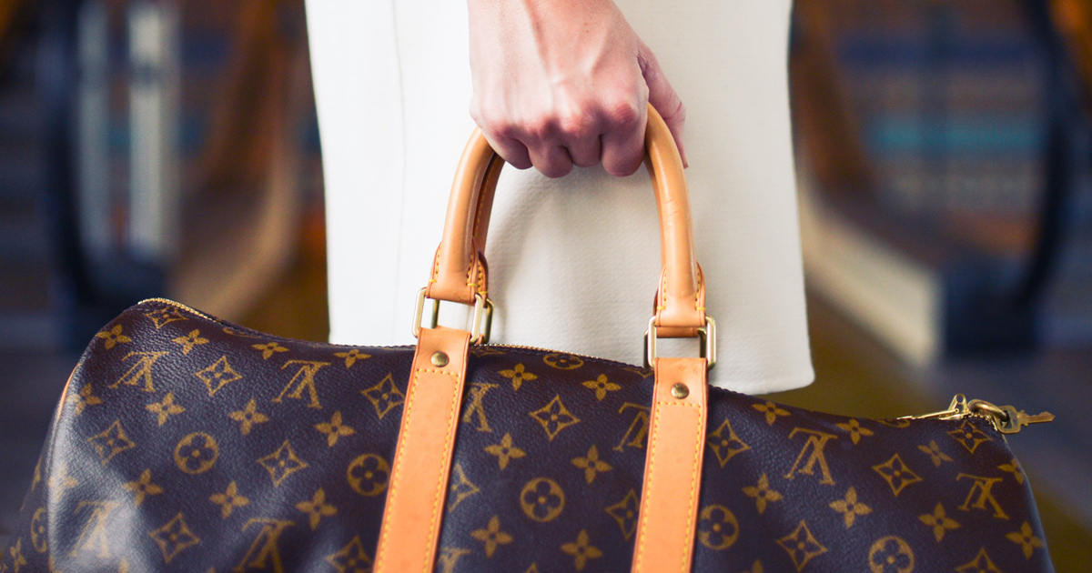 From Men’s Purse To Clutch: A Short Tour of Handbag History - Catawiki