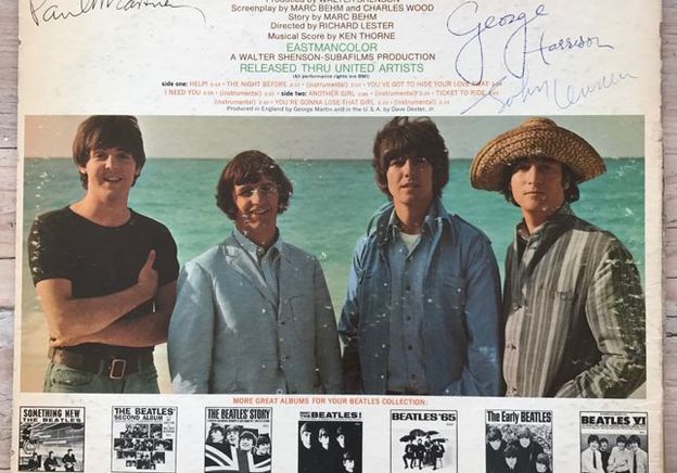 I lotti più straordinari di questa settimana: Un album dei Beatles firmato e altri incredibili oggetti su Catawiki...