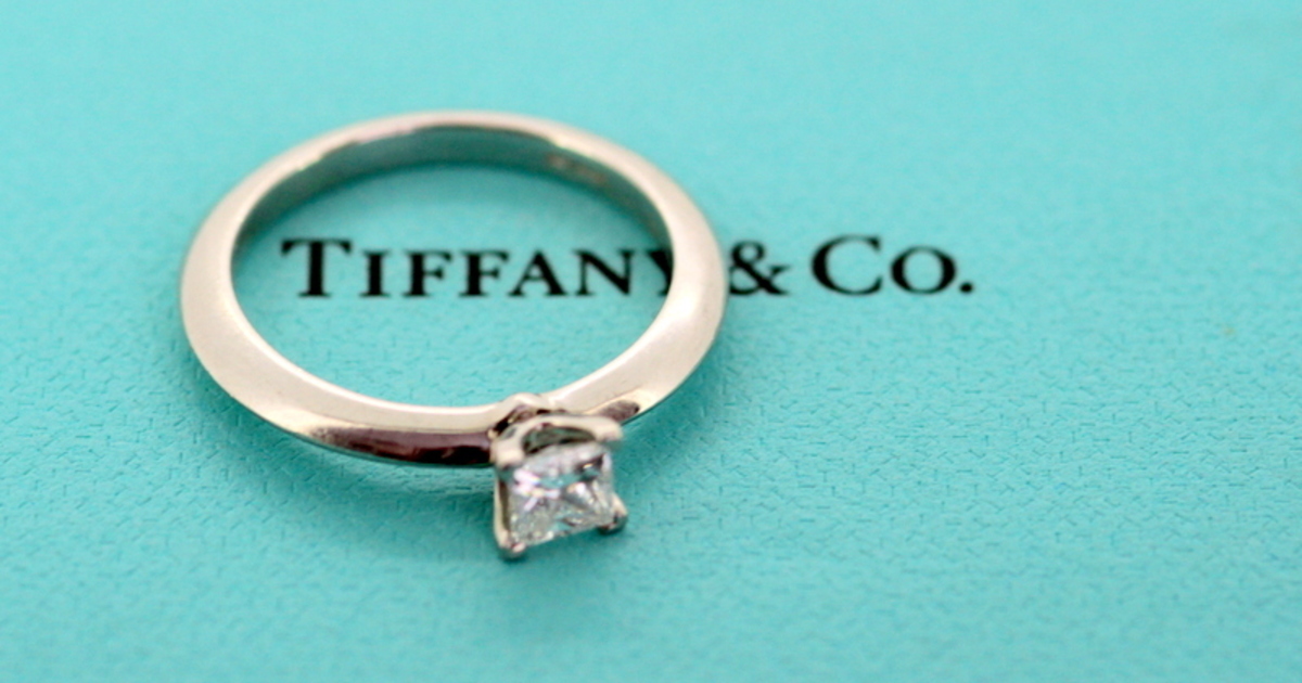 return to tiffany history