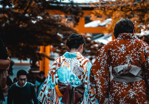 De kimono nader bekeken: verweven met de Japanse samenleving