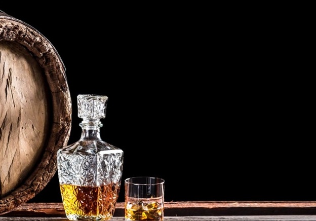 L’histoire du whisky – et comment investir dans celui-ci
