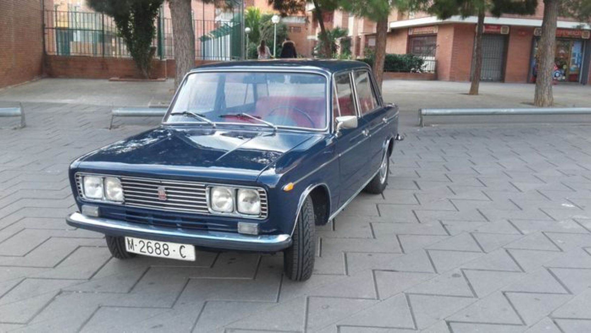 The vintage Spanish bestseller: Seat 600 D FULL REVIEW feature - Autogefühl  