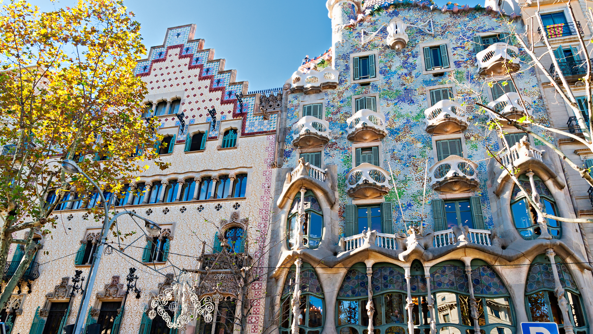 art nouveau architecture gaudi sketch