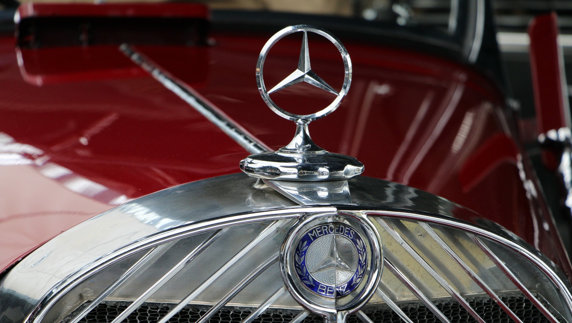 Inside the Story of Mercedes-Benz: Everything You Always Wanted to Know - Catawiki