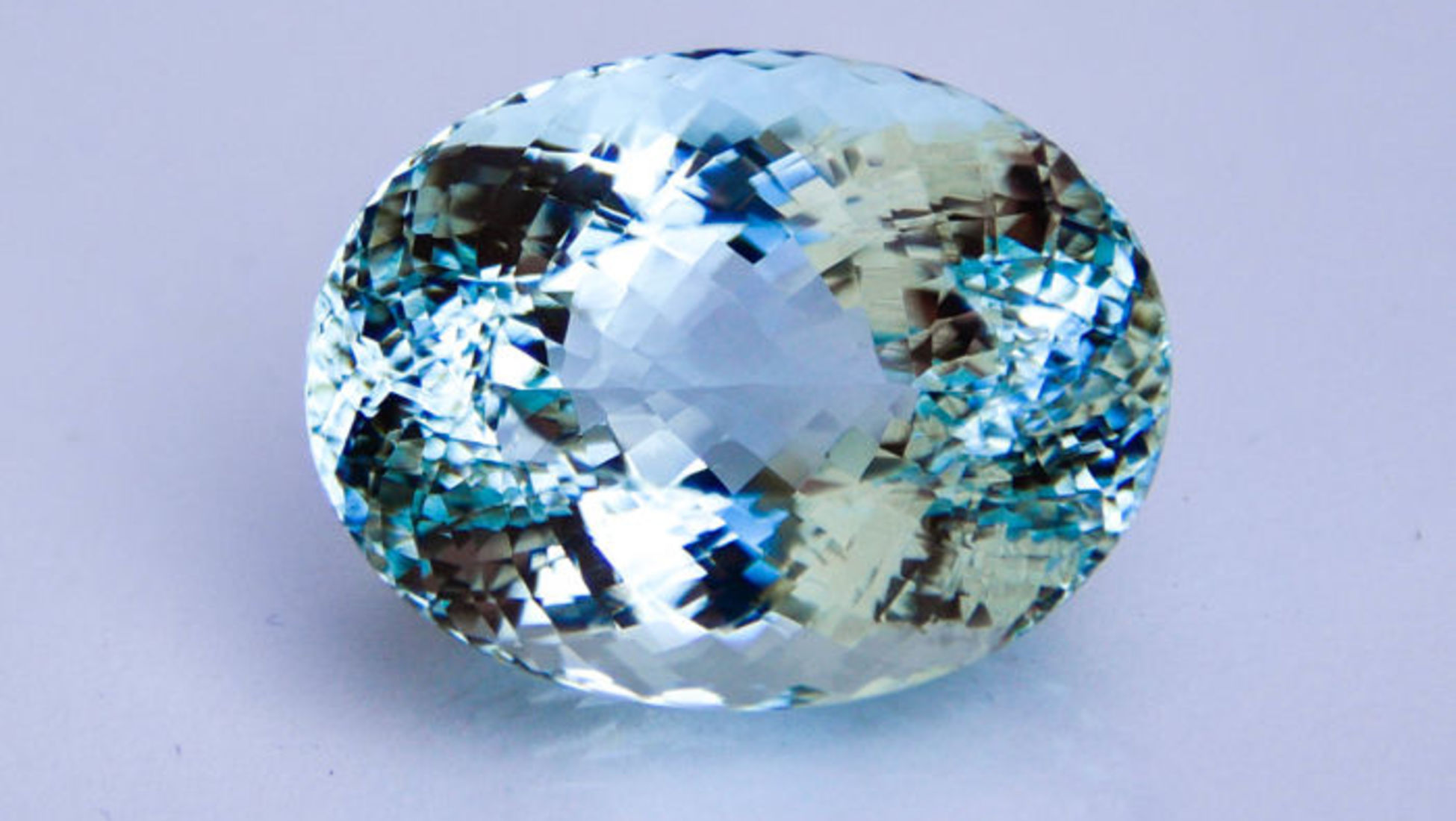 What determines the value of a gemstone? - Catawiki