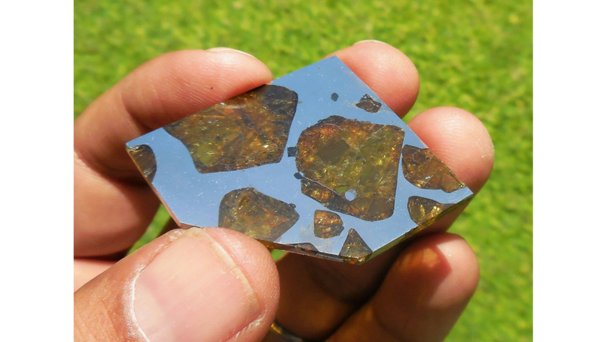 Meteorites found on earth sale