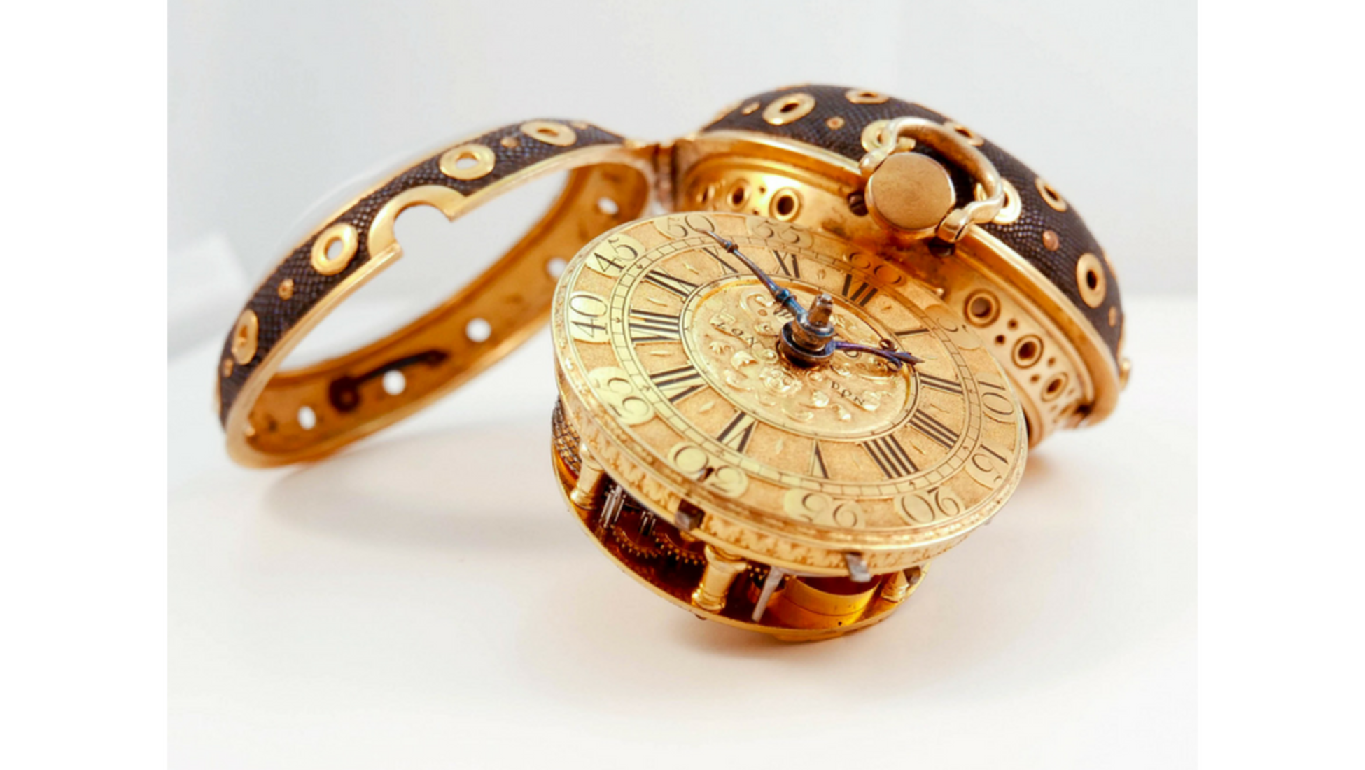 gold pocket watch value